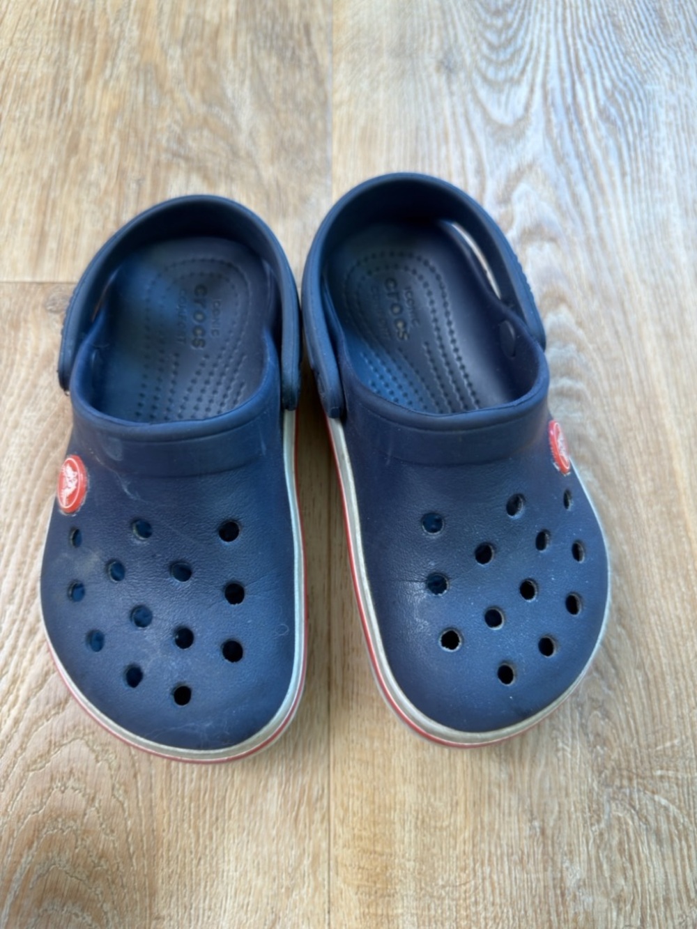 CROCS Kids Navy with Red Trim Classic Clog